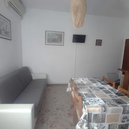 Frontespiaggia Apartamento Cervia