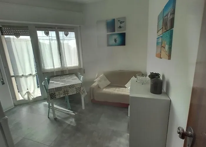 Frontespiaggia Apartment