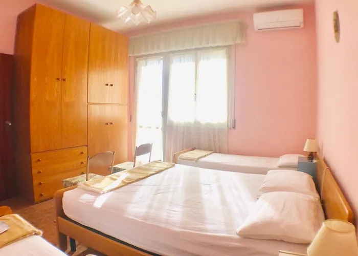 Frontespiaggia * Cervia